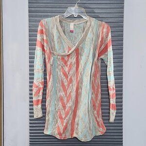 No Boundaries junior womans sweater size junior small 3-5